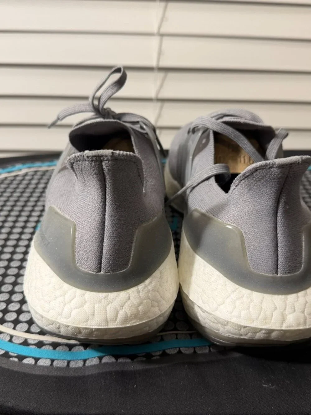 Adidas Ultraboost 22, men's US 9.5 / UK 9 / EU 43⅓.